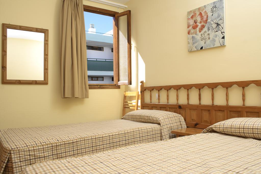 Salt-Apartments Tivoli Playa del Ingles  Room photo